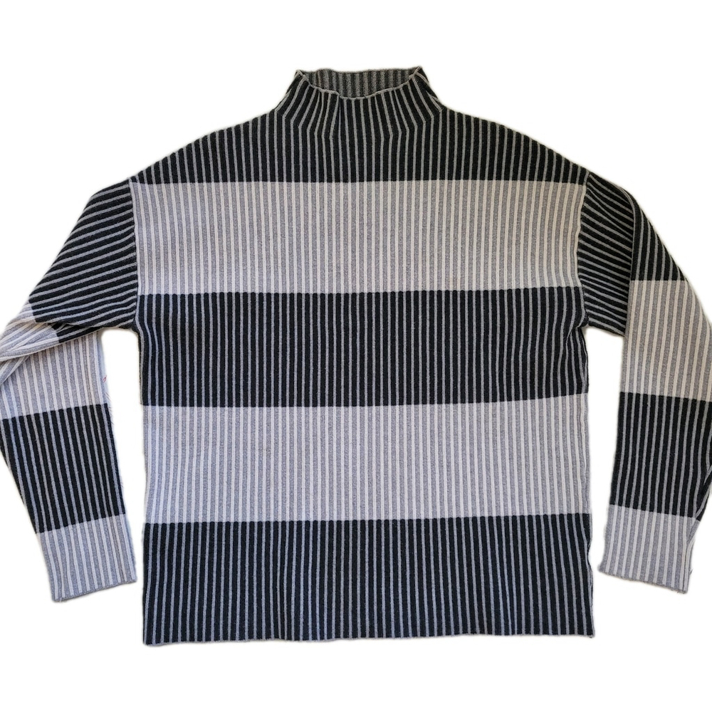 Adrienne Vittadini Striped Knit Mock Neck Sweater in Beige and Cream Size M